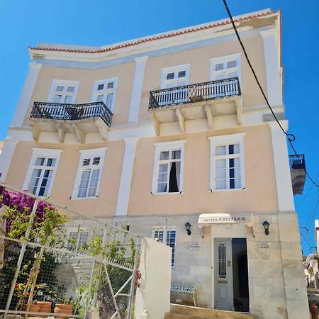 Hotel Omiros Ermoupoli Ngoại thất bức ảnh