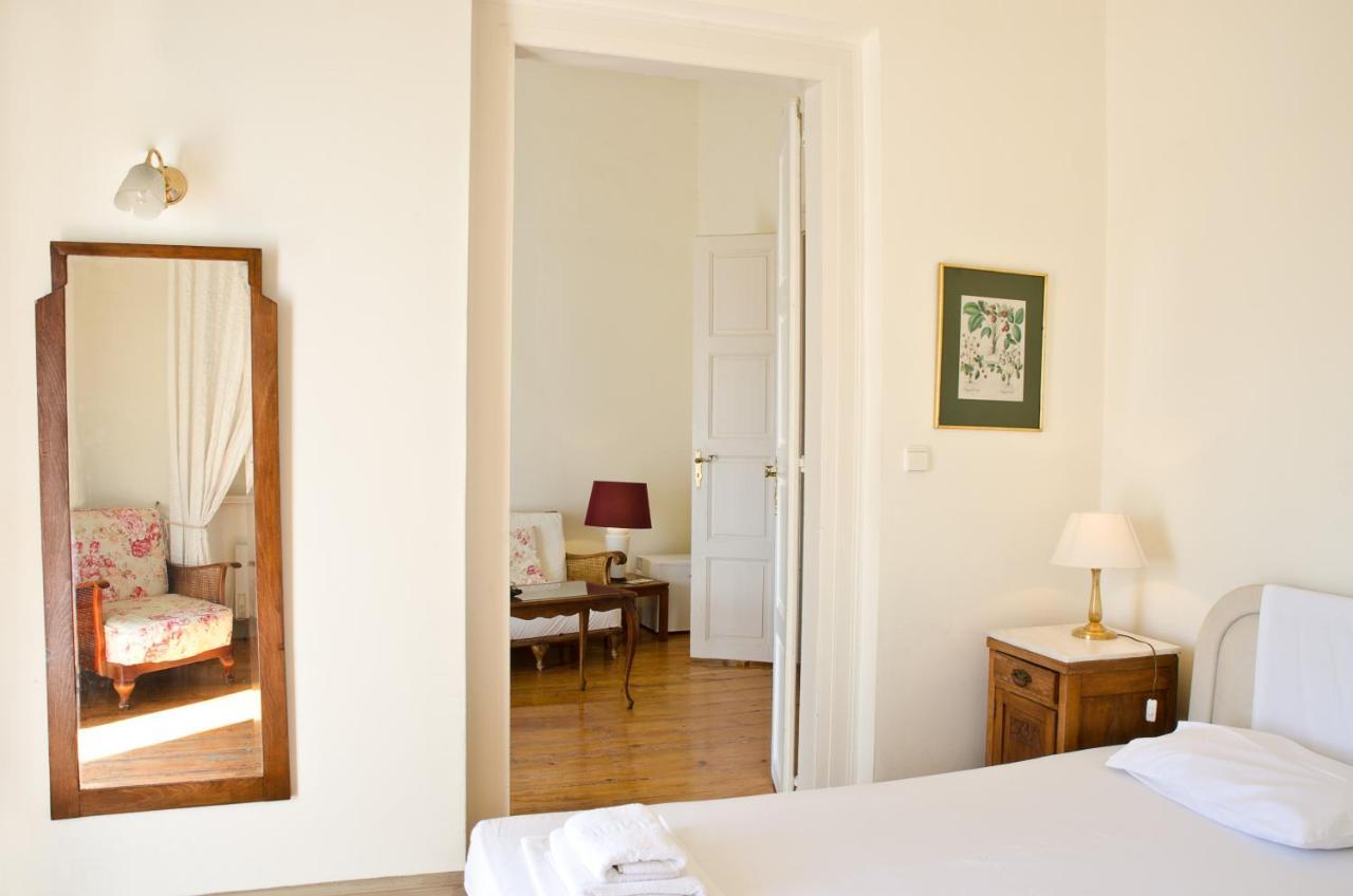 Hotel Omiros Ermoupoli Ngoại thất bức ảnh