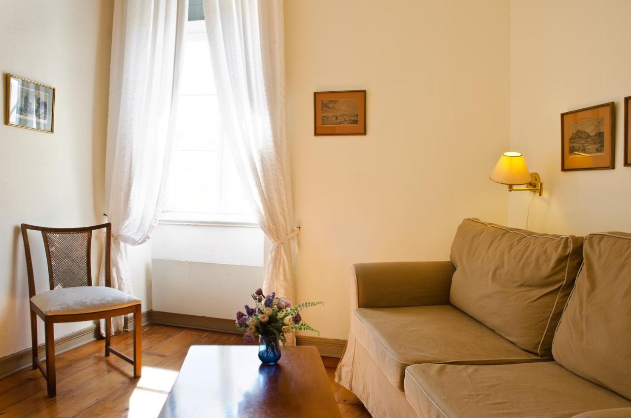 Hotel Omiros Ermoupoli Ngoại thất bức ảnh